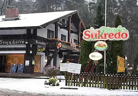 Grando Sukredo Hotel Amburgo Esterno foto